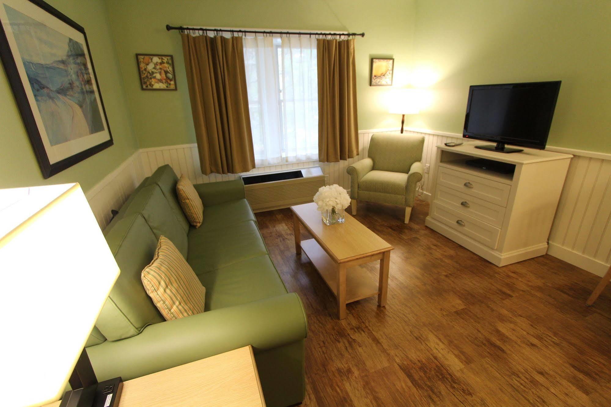 ווסט יארמאות' Holly Tree Resort מראה חיצוני תמונה