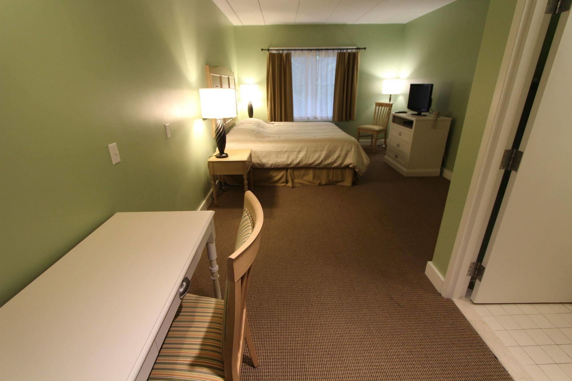 ווסט יארמאות' Holly Tree Resort מראה חיצוני תמונה